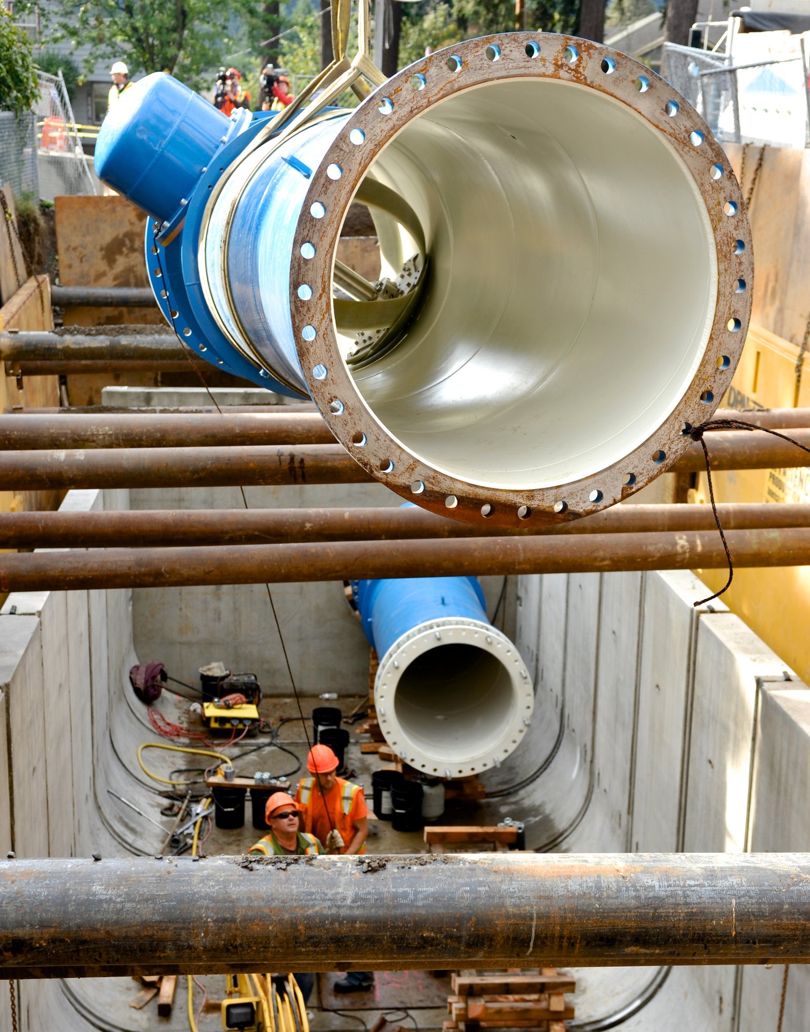 ec448bb6-ba0b-4288-945c-6375bd43e394-1601x2040