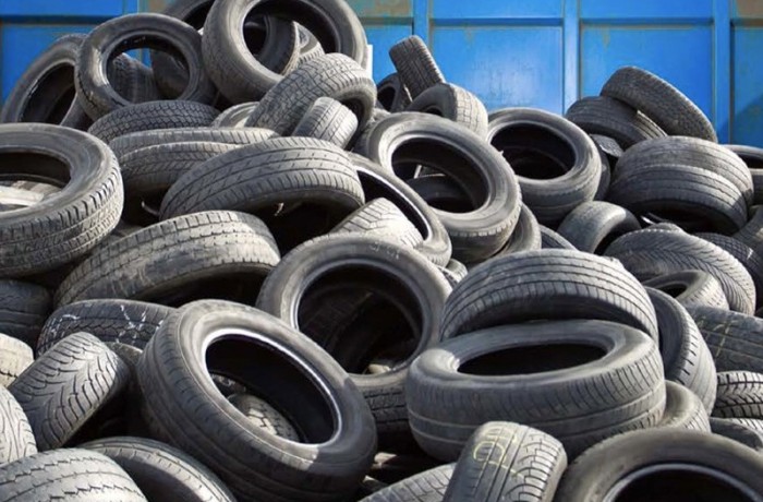 neumaticos-fuera-de-uso-nfu-700x460