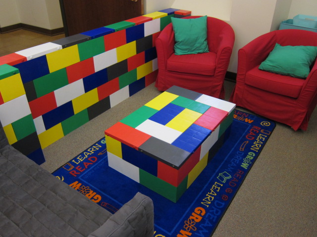 librarywallandtable3