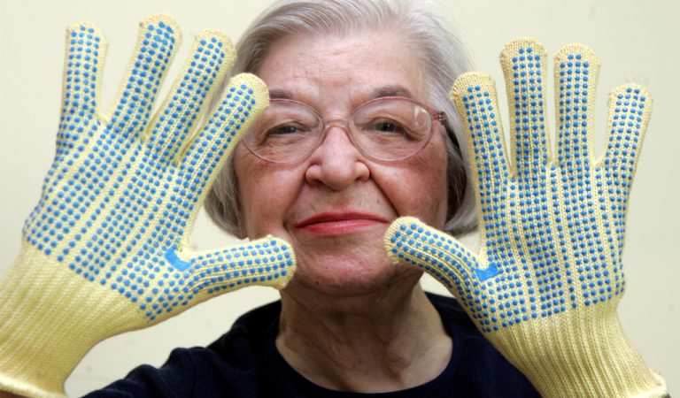 Stephanie-Kwolek-–-Coletes-a-prova-de-bala-e-a-fibra-Kevlar-768x450.jpg
